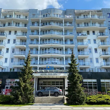 Prywatny Salon Z Aneksem Kuchennym, Sypialnia W Diva *